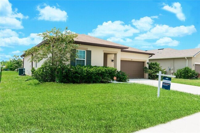 Building Photo - 5625 Western Sun Dr