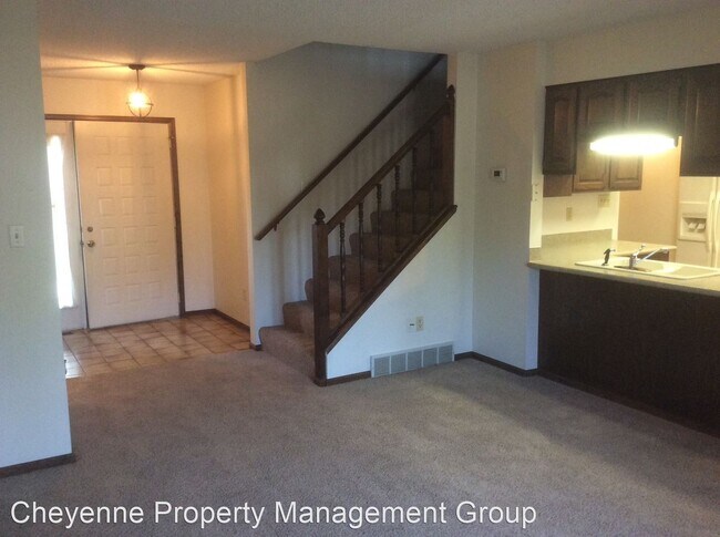Building Photo - 3 br, 4 bath House - 7107 Tumbleweed Dr