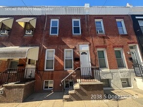 Building Photo - 2038 Dorrance St