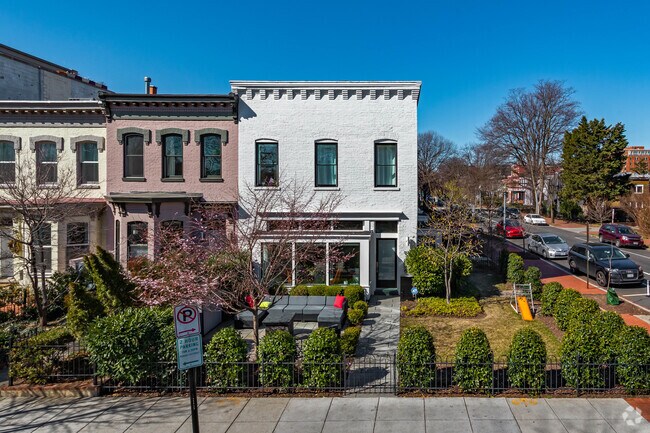 Building Photo - 1838 11th St NW