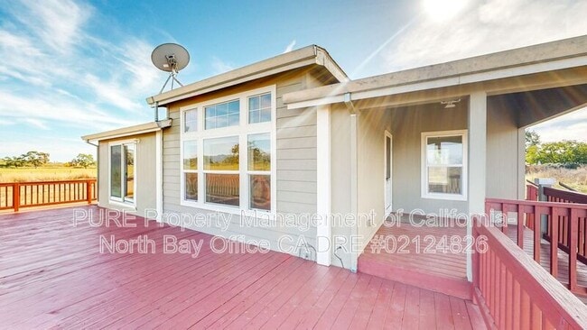 Foto del edificio - 4657 Todd Rd