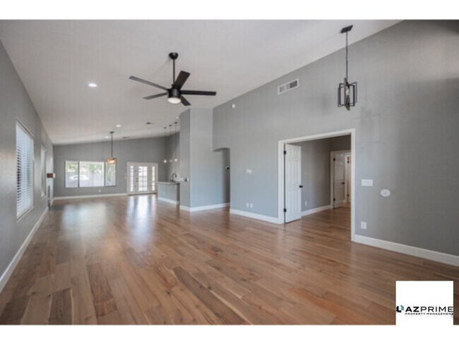 Building Photo - Cul-de-Sac Serenity Meets Modern Charm in ...