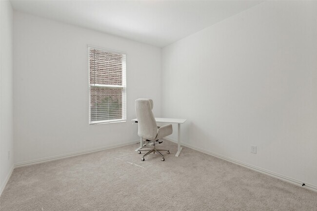 Foto del edificio - 2504 Flaxfield Ln
