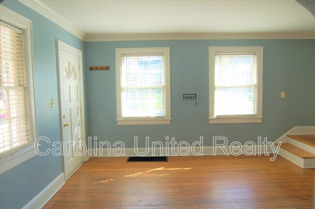Foto del edificio - 612 Woodruff Pl