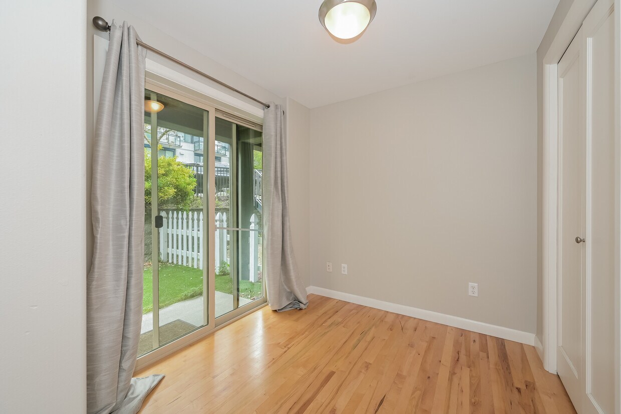 1516 Taylor Ave N Unit A, Seattle, WA 98109 1516 Taylor Ave N Seattle