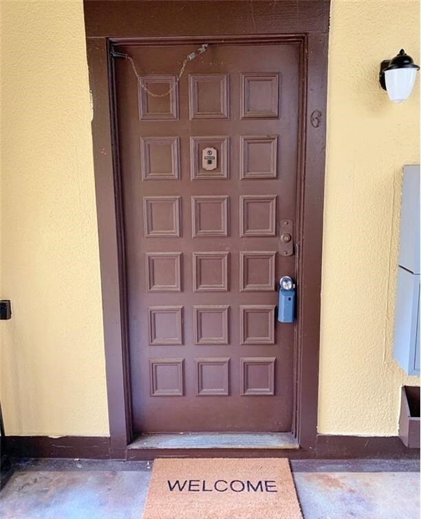 Unit door - 6 Granada Cres