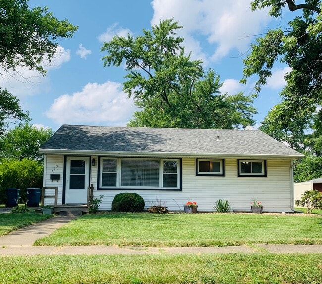 515 212th Pl