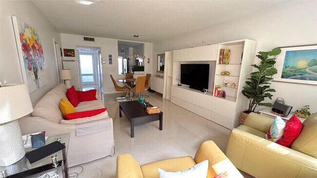 Foto del edificio - 1481 S Ocean Blvd