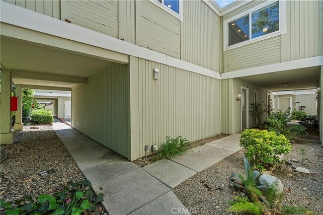 Building Photo - 22117 Burbank Blvd