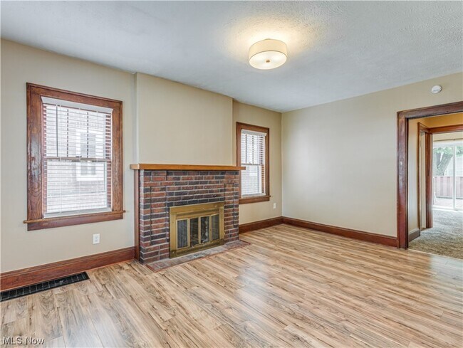 Building Photo - 2484 Berk St