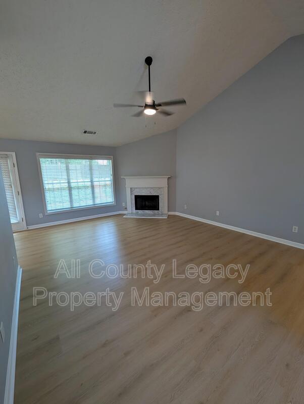 Foto del edificio - 2175 Charleston Oak Cir