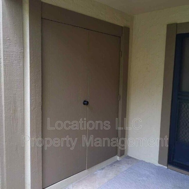 Foto del edificio - 46-318-318 Haiku Rd