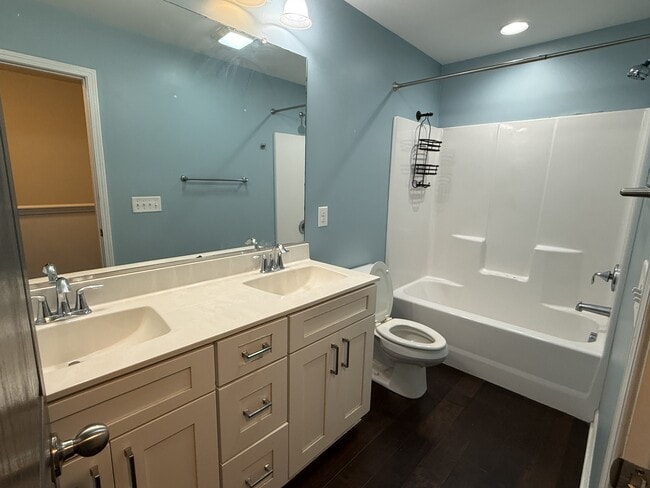 Foto del edificio - 133 Penry Ln