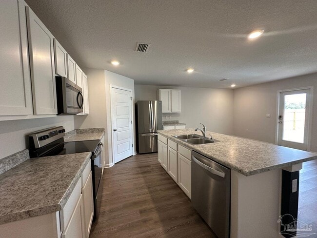 Foto del edificio - 1929 High Rdg Ct