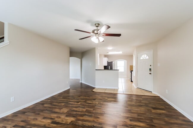 Building Photo - 16779 Warbler Dr