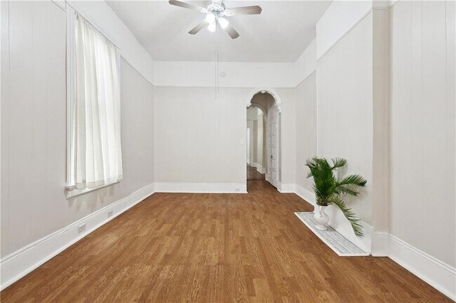 Foto del edificio - 2312 Marengo St
