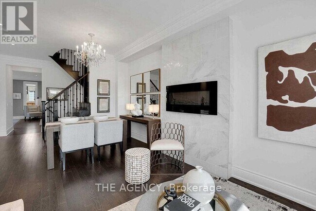 Building Photo - 21 Kettle Vly Trl