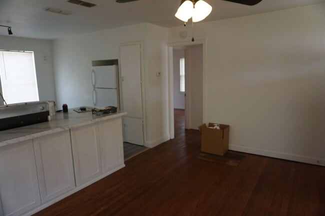 Building Photo - 2808 37th St