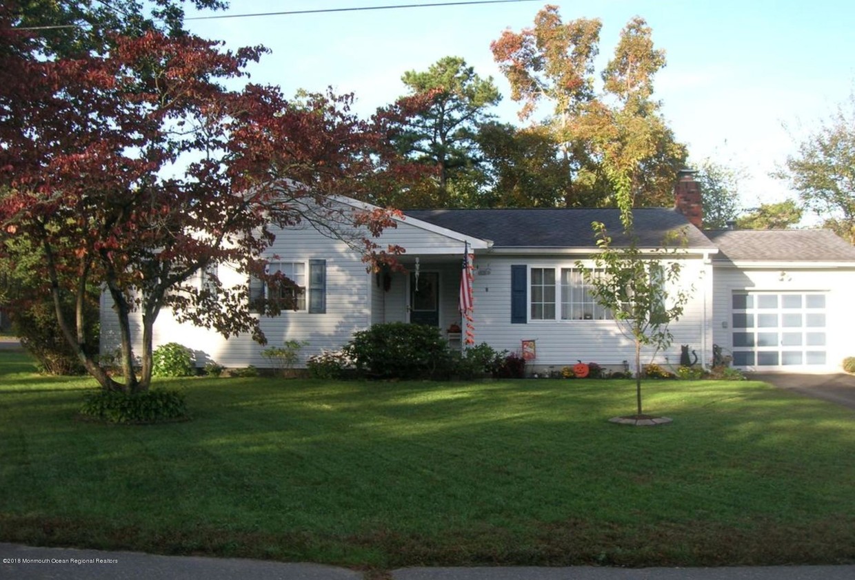 Foto principal - 801 Parkview Blvd