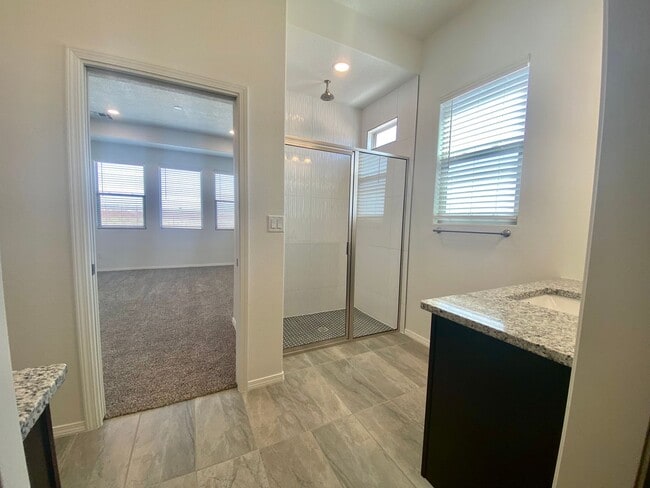 Building Photo - Newly Built 3 Bedroom