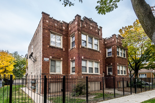 5800-04 S Artesian Ave - Apartments in Chicago, IL | Apartments.com