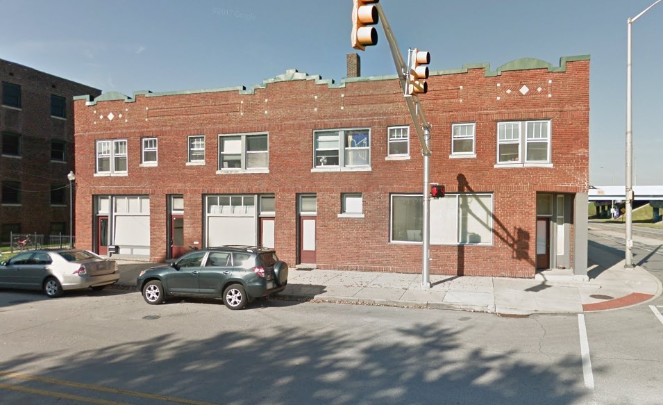Primary Photo - 660 E 11th St
