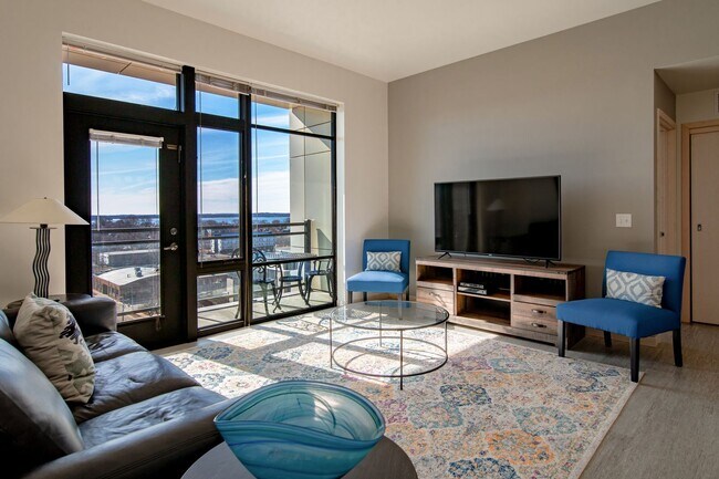 Interior Photo - Lyric