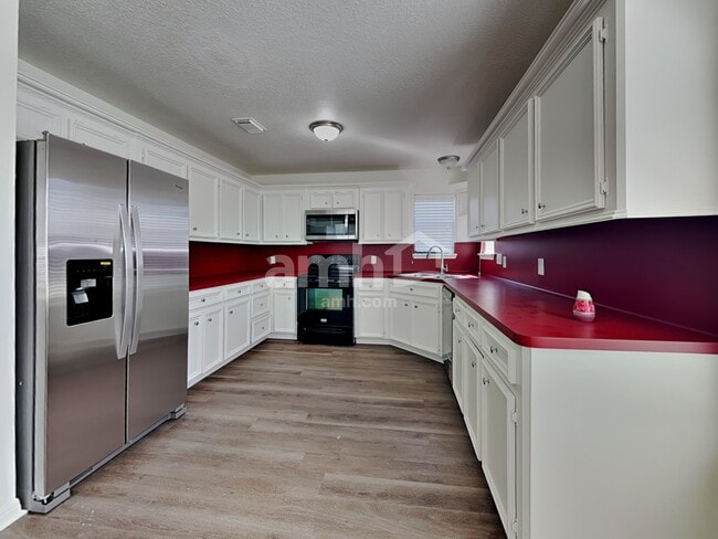 Building Photo - 14815 Cygnus Ct