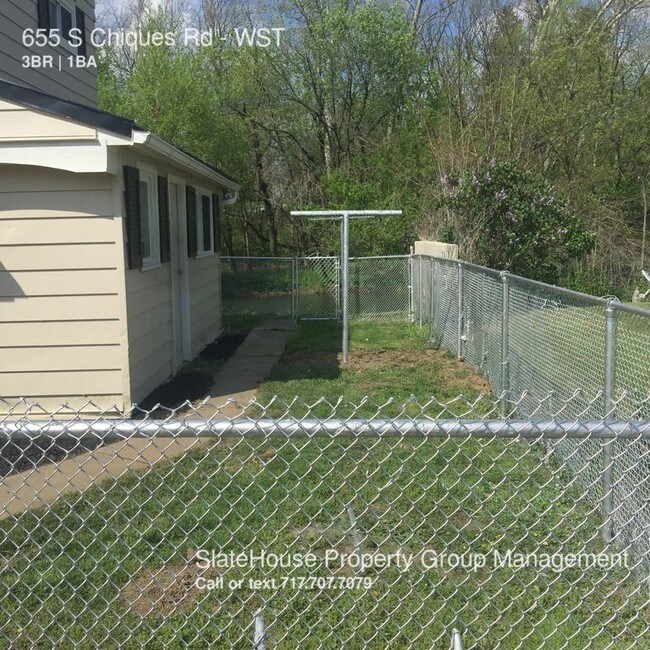 Building Photo - 655 S Chiques Rd