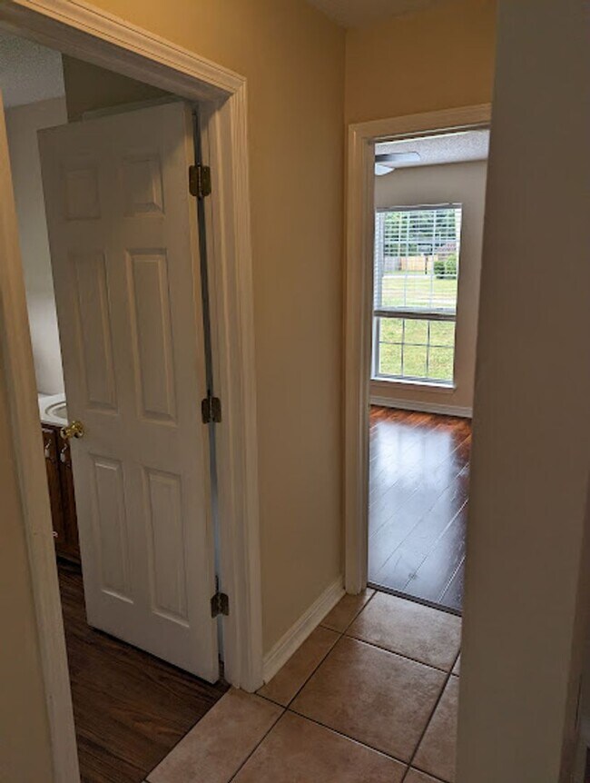 Foto del edificio - Three Bed Two Bath - Next to Magnolia School, Foley