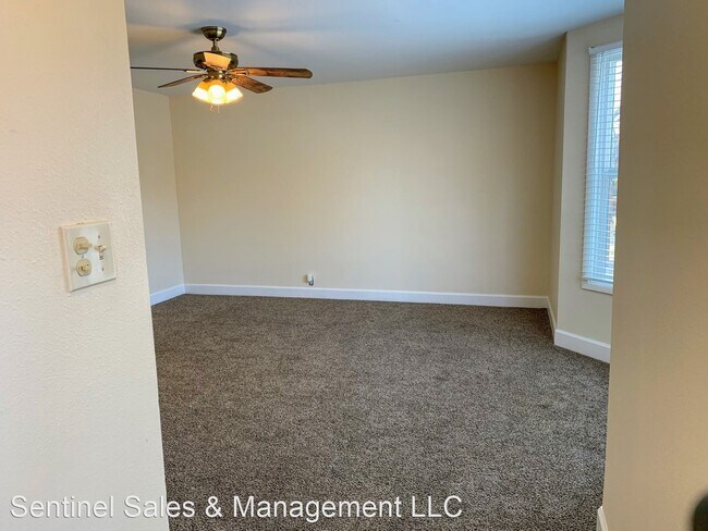 Building Photo - 2 br, 2 bath House - 804 E. Belmont Ave.