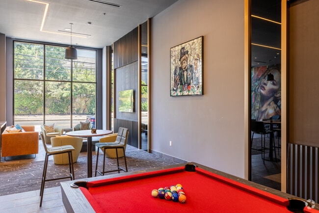 Interior Photo - Envy by Gomes