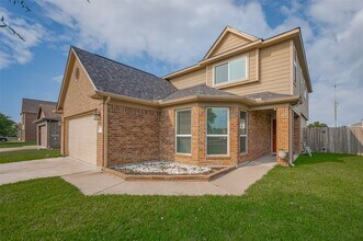 Building Photo - 2315 Zephyr Ln
