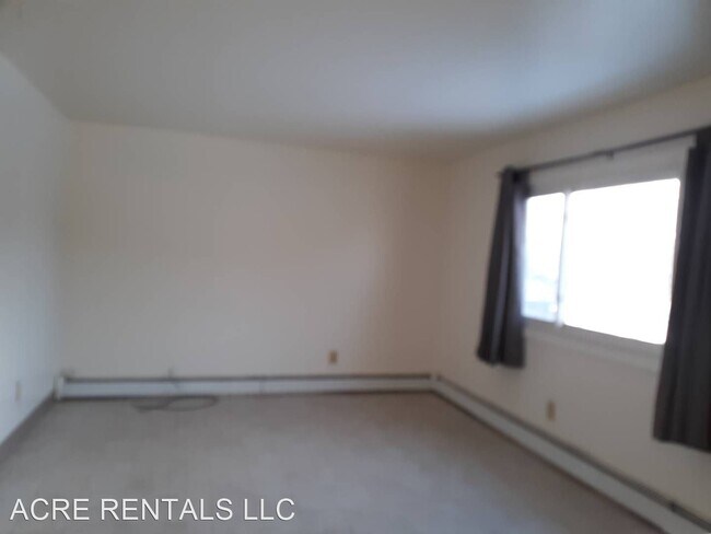 Building Photo - 3 br, 1 bath House - 1181 Glenarm
