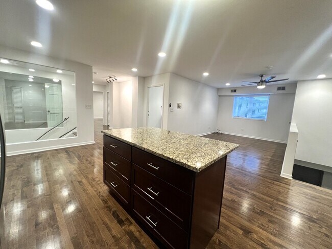 Building Photo - 2500 N Harlem Ave