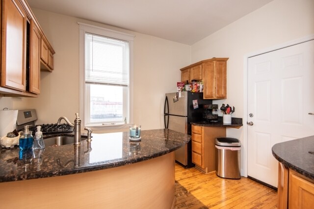 Foto del edificio - 3516 N Clark St