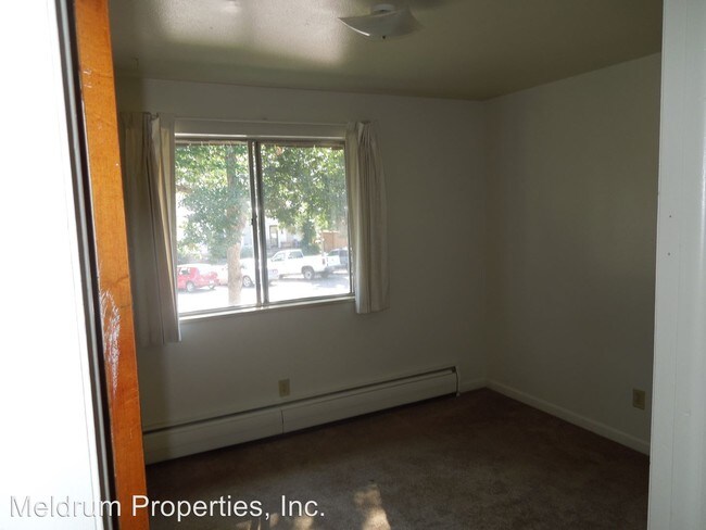 Building Photo - 519 S Meldrum St