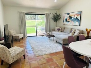 Building Photo - 40511 Pebble Beach Cir