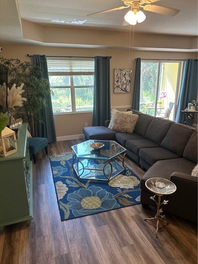 Living room - 16130 Via Solera Cir Townhome