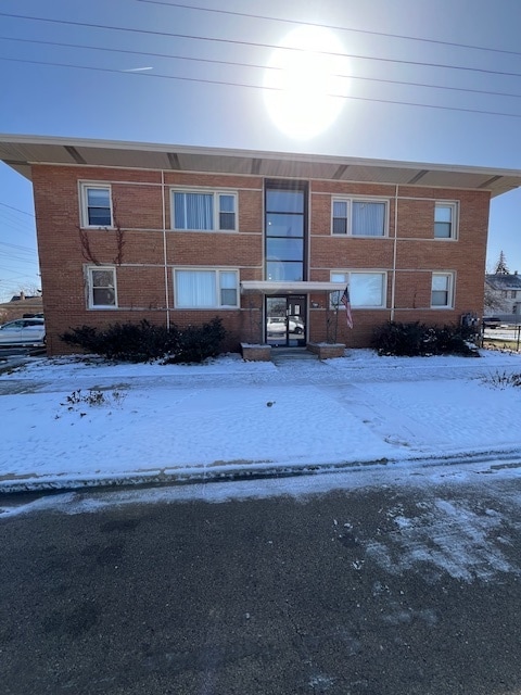 Building Photo - 9617 S Kedzie Ave