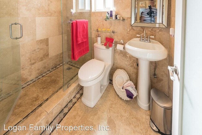Foto del edificio - 3 br, 2 bath House - 11837 La Colina Rd.