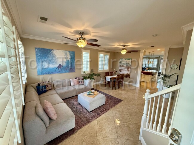 Building Photo - ***Carlsbad Beach House - 3 bed / 2.5 bath...