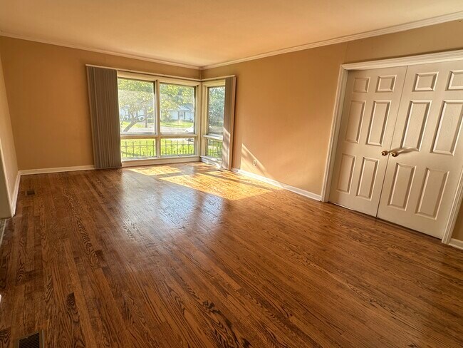 Sala de estar - 309 Tyne Ave