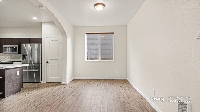 Building Photo - 16415 25th Ave Ct E