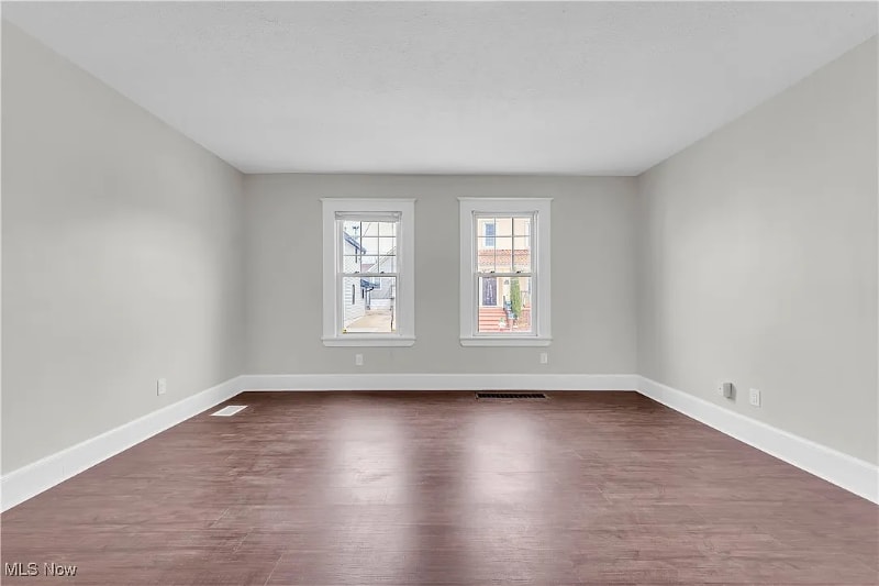 1244 W 69th St Cleveland, OH 44102 – photo 1