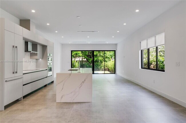 Photo - 2842 SW 32nd Ct House