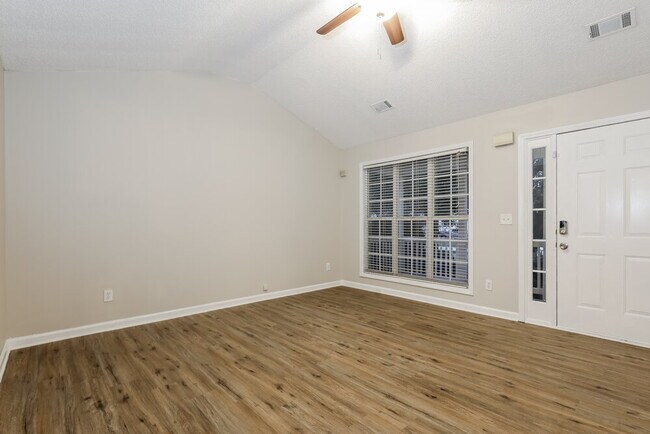 Building Photo - 4091 Angels Dr