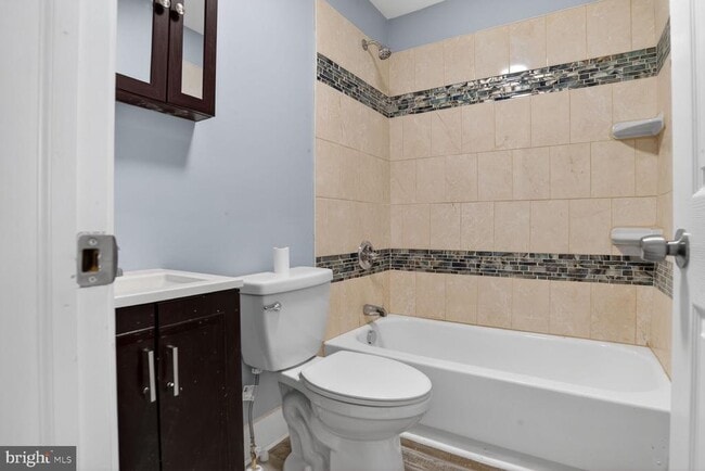 Foto del edificio - 3335 Lyndale Ave