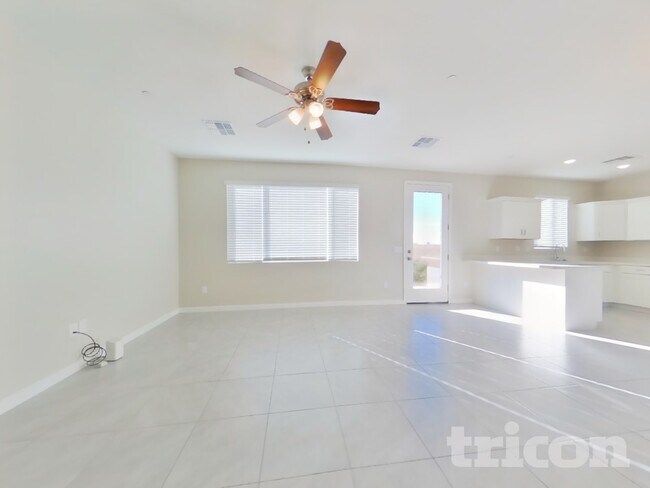 Foto del edificio - 4551 E Gary St