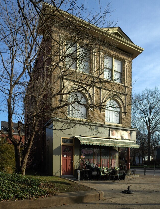 Primary Photo - 1487 S 4th St